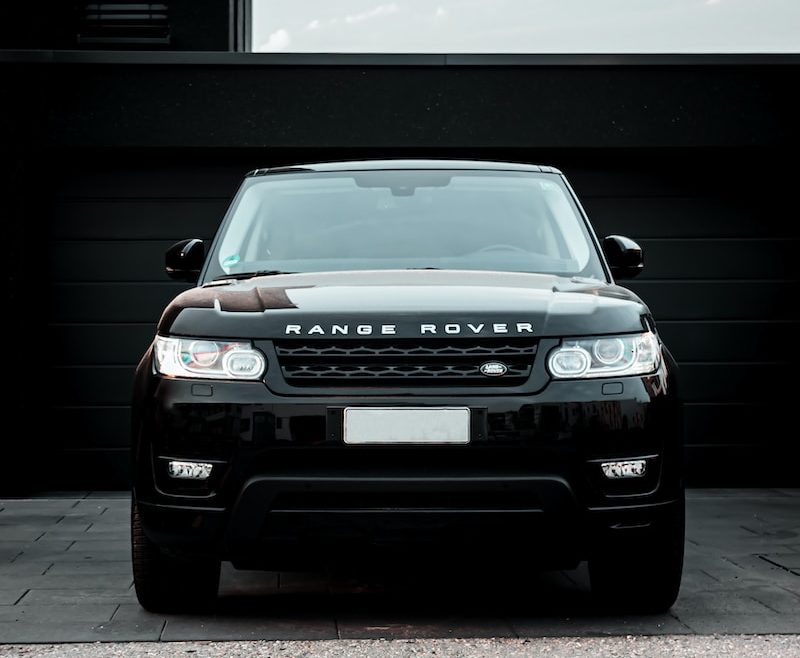 black Land Rover Range Rover