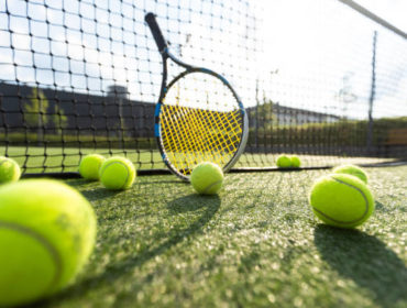 Maintenance court de tennis en Gazon synthétique La Garenne Colombes
