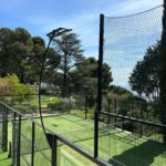 Pourquoi les coûts à long terme sont-ils réduits avec la construction d’un court de tennis en gazon synthétique à Cannes ?