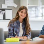 Comment les écoles à Lyon peuvent-elles offrir des programmes spécialisés pour les élèves à haut potentiel ?