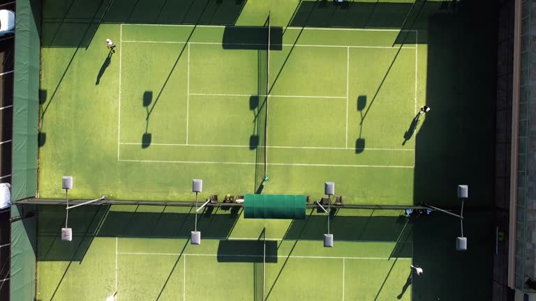 Construction d'un court de tennis en gazon synthétique à Cannes