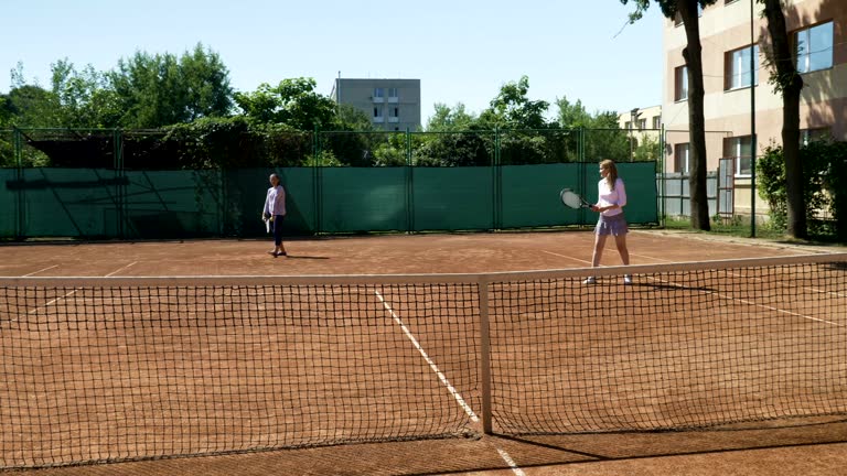 Construction d'un court de tennis à Cannes