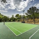 Comment choisir le revêtement idéal pour la construction d’un court de tennis à Aix-en-Provence ?