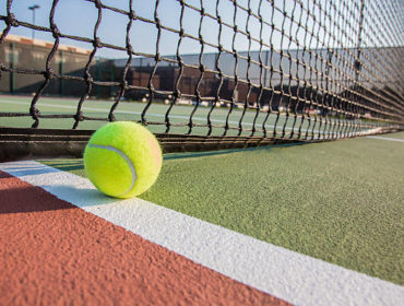 Construction d'un terrain de tennis à Nice