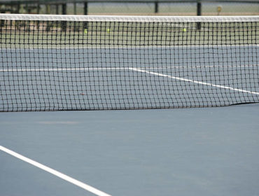 Construction d'un court de tennis à Cannes