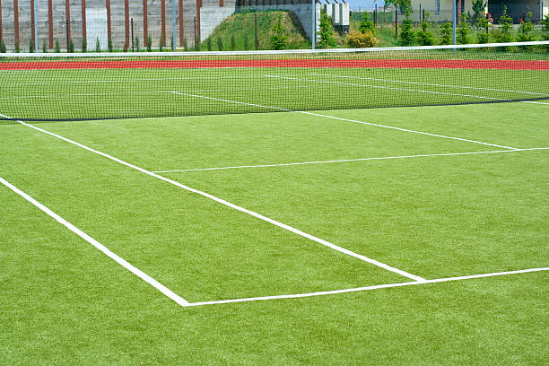 Construction d'un court de tennis à Cannes