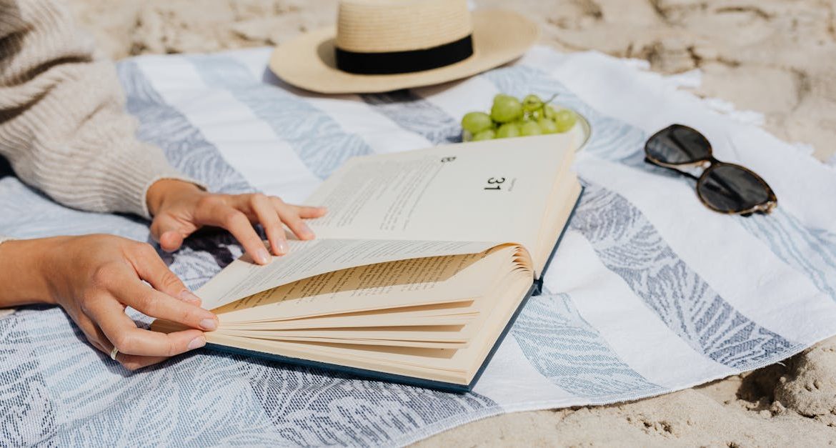 découvrez notre sélection de serviettes de plage colorées et absorbantes, idéales pour vos journées au soleil. confort, style et qualité pour profiter pleinement de l'été !