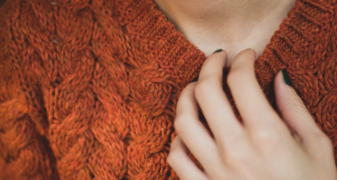 découvrez notre sélection élégante de colliers pour sublimer votre style. que vous recherchiez un bijou discret ou une pièce audacieuse, trouvez le collier parfait qui mettra en valeur votre personnalité et votre look.