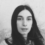 Pourquoi choisir un faux piercing ? Avantages et conseils pour votre look