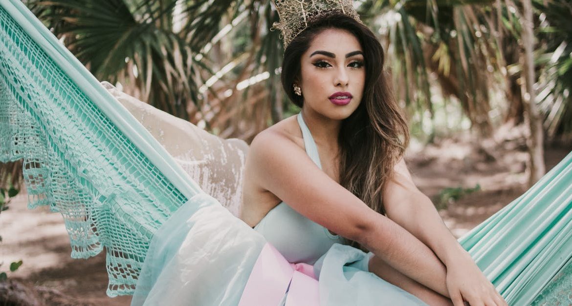 découvrez notre magnifique collection de robes de princesse, conçues pour faire briller les petites filles lors de toutes leurs occasions spéciales. fabriquées avec des matériaux de haute qualité, nos robes allient élégance et confort pour que chaque rêve devienne réalité.