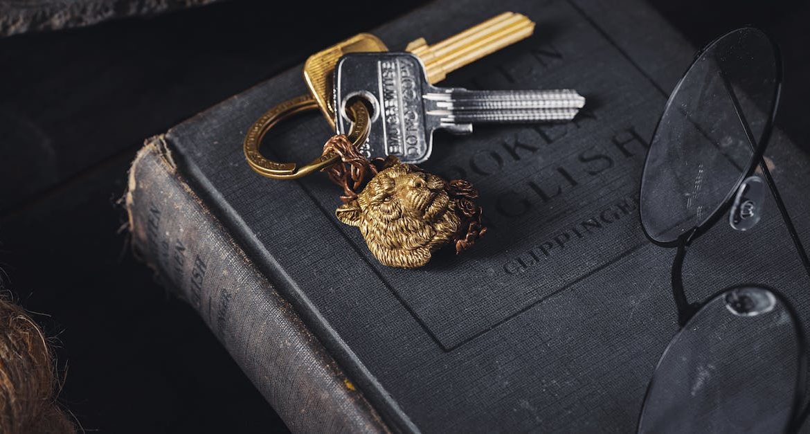 découvrez une gamme essentielle d'accessoires de lecture pour améliorer votre expérience de lecture. que vous cherchiez des marque-pages, des lampes de lecture, ou des supports innovants, trouvez tout ce dont vous avez besoin pour plonger dans vos livres préférés avec confort et style.