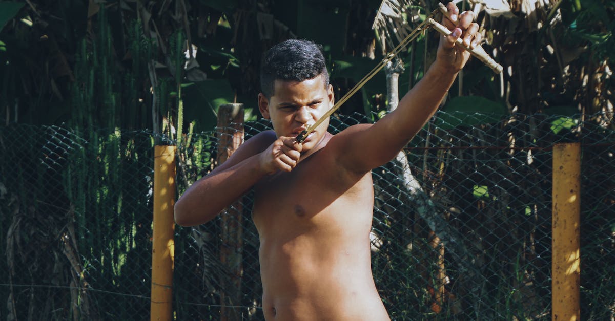 découvrez le slingshot, un accessoire amusant et polyvalent pour les amateurs de loisirs en plein air. que ce soit pour des jeux en famille ou des activités sportives, apprenez à maîtriser cet appareil qui vous permettra de vous divertir tout en développant votre précision. avec notre guide, explorez des conseils, astuces et techniques pour tirer le meilleur parti de votre expérience de slingshot.