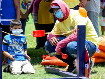 découvrez notre gamme de slingshots, des lance-pierres modernes et performants adaptés aux amateurs de tir et d'aventure. parfaits pour le loisir ou la compétition, nos slingshots allient précision et design innovant pour une expérience inégalée.