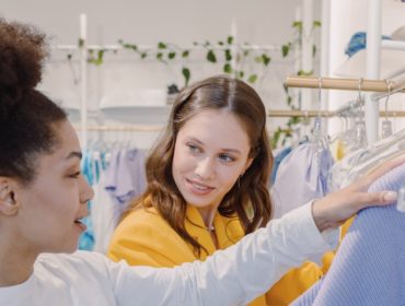 découvrez nos meilleurs conseils de mode pour affirmer votre style au quotidien. idées tendances, astuces vestimentaires et inspirations pour optimiser votre look.